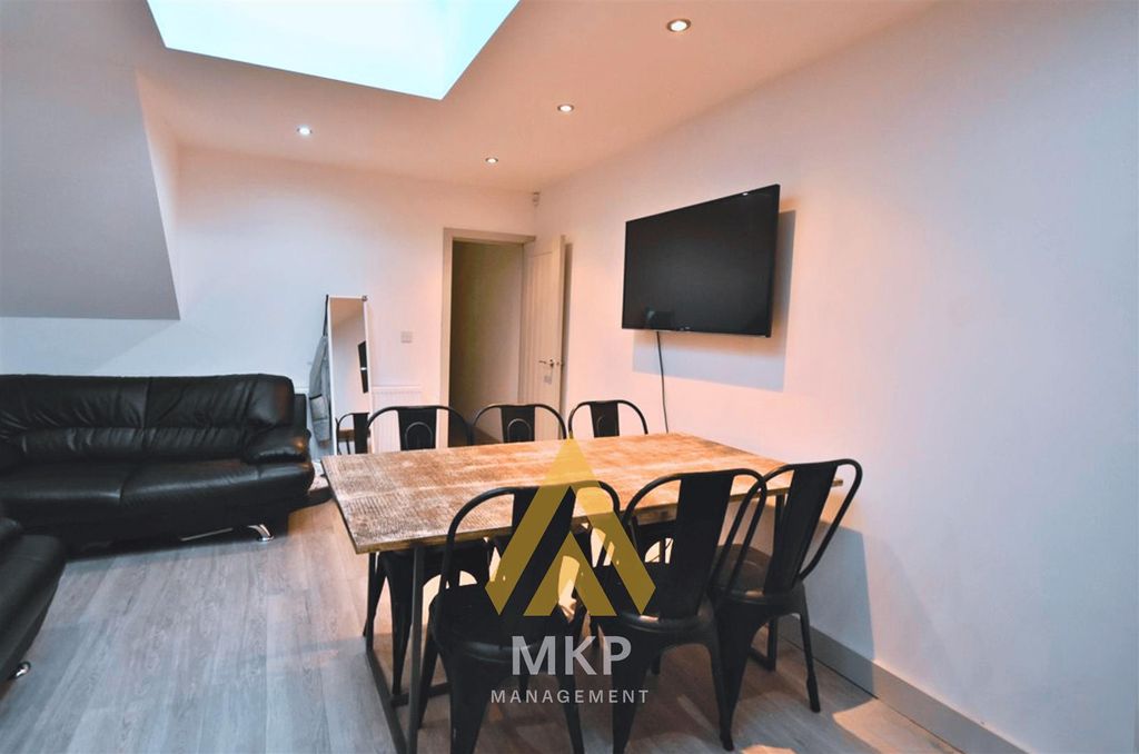 Property photo 2 of 3 4.Png