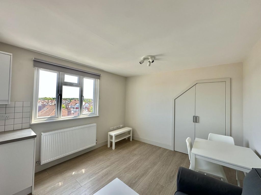 Property photo 3 of 10 397F2Db5-69Cf-4552-B14d-9Bcf0561Fad0.Jpg