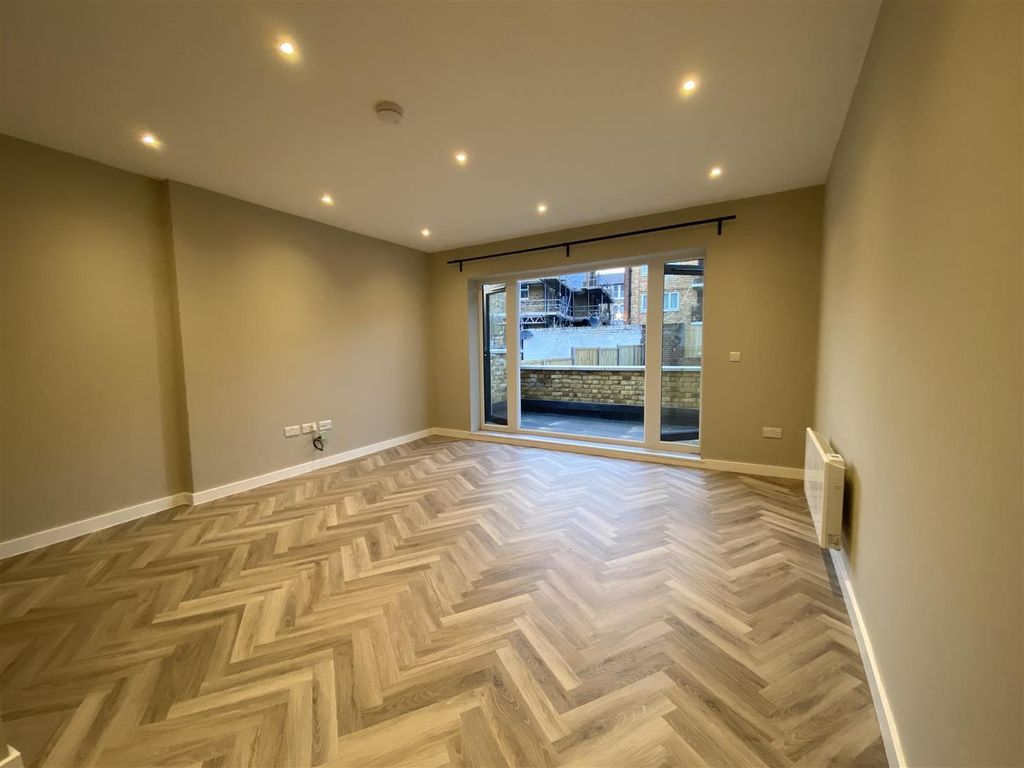 Property photo 2 of 4 Img_2518.Jpg