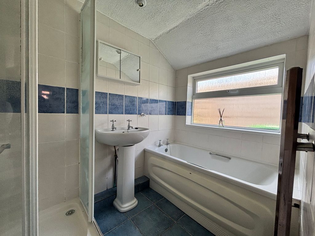 Property photo 3 of 18 Downstairs Bathroom