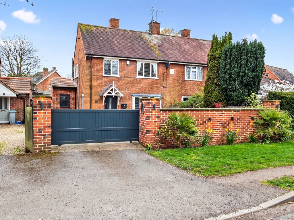 Property photo 2 of 23