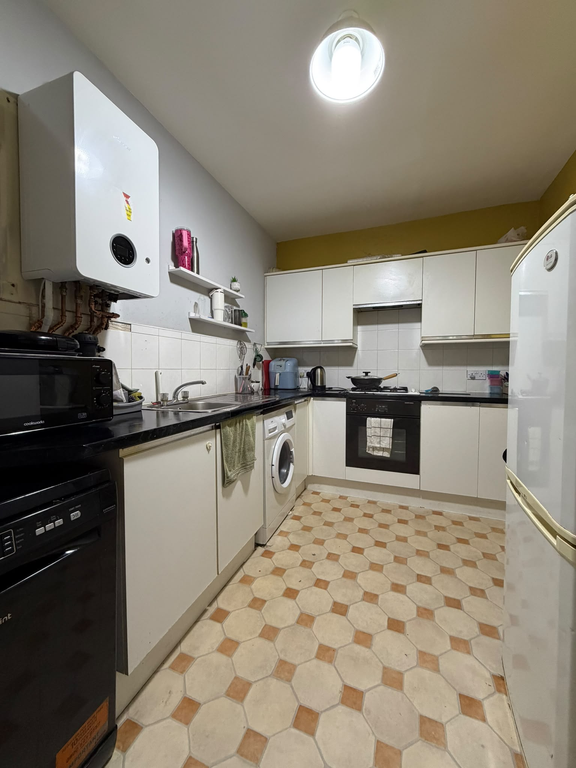Property photo 3 of 4