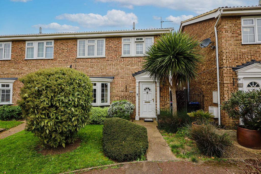 Property photo 1 of 24