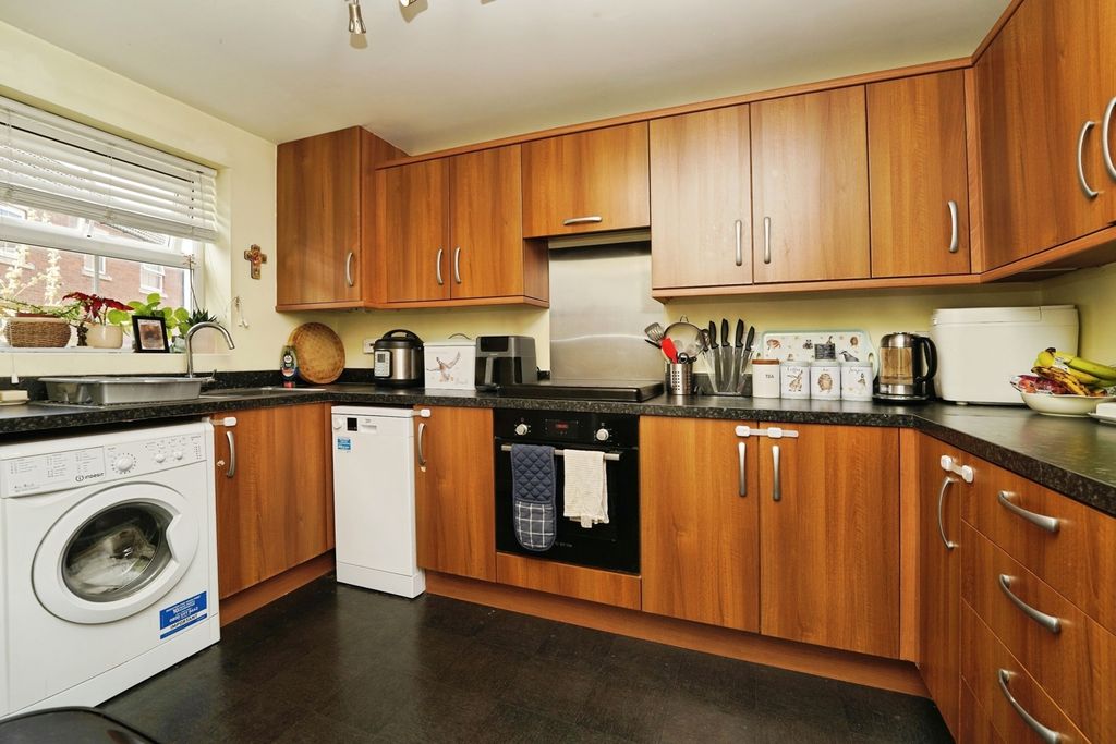 Property photo 2 of 16 Pbox-Img.Jpg