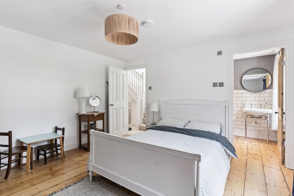Additional image 19 of 4 bed terraced house for saleBedford Road, Hitchin SG5