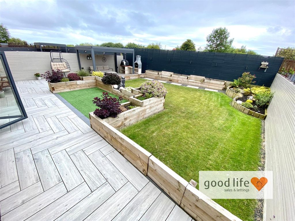 Property photo 3 of 34 20250702_111036962_Ios17Kinetonway.Jpg