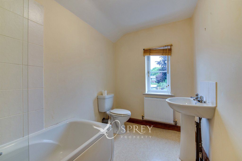 Property photo 3 of 13 Photo 10