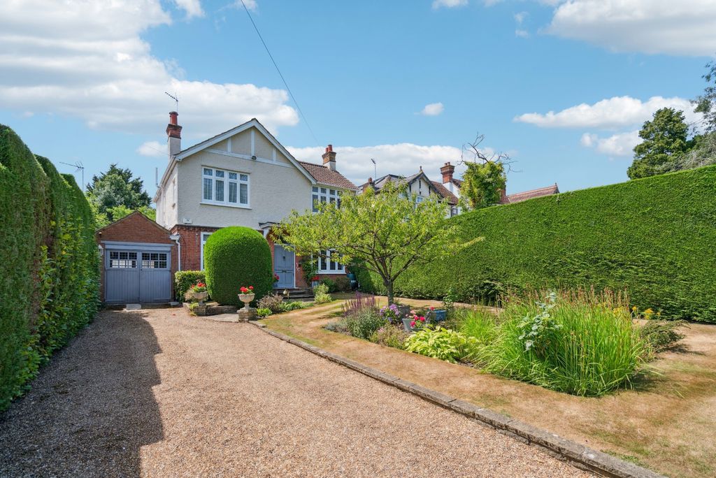 Property photo 1 of 18