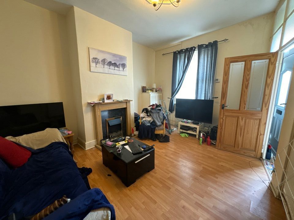 Property photo 2 of 5