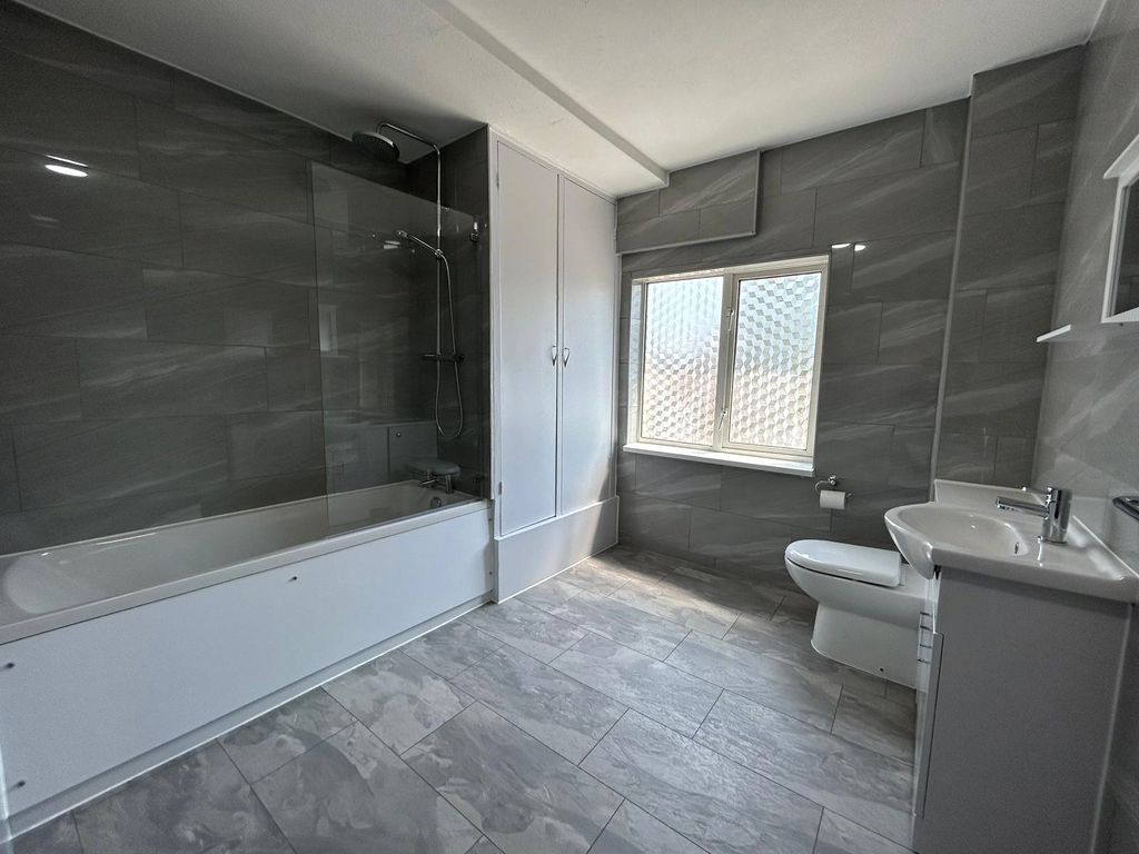 Property photo 2 of 6 Picture No. 02