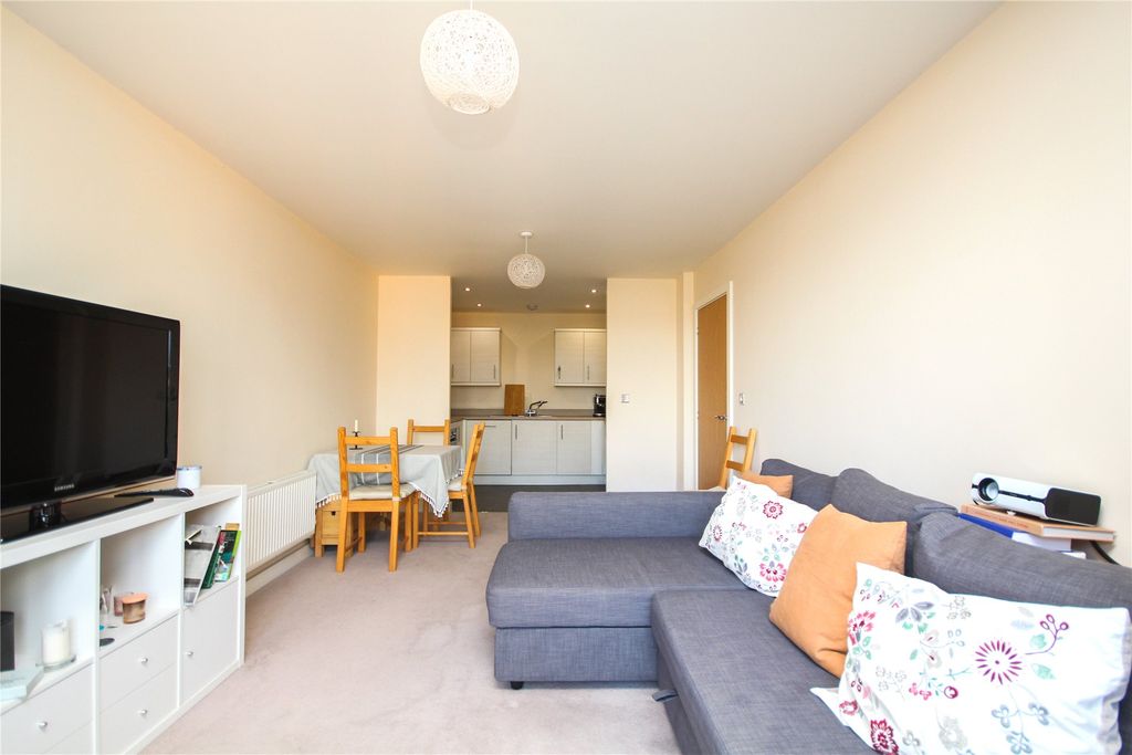 Property photo 3 of 9 Picture No. 68