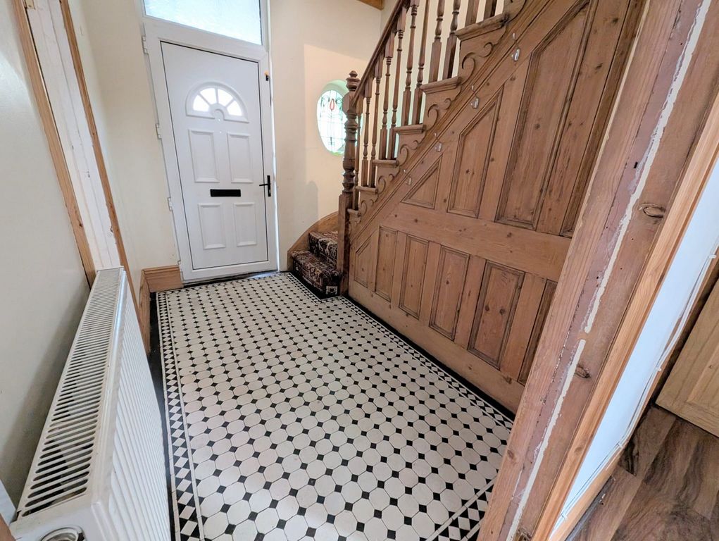 Property photo 2 of 18 Not Specified