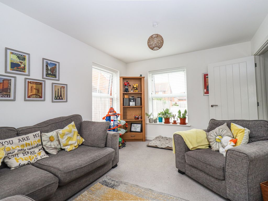 Property photo 2 of 17 Image 1