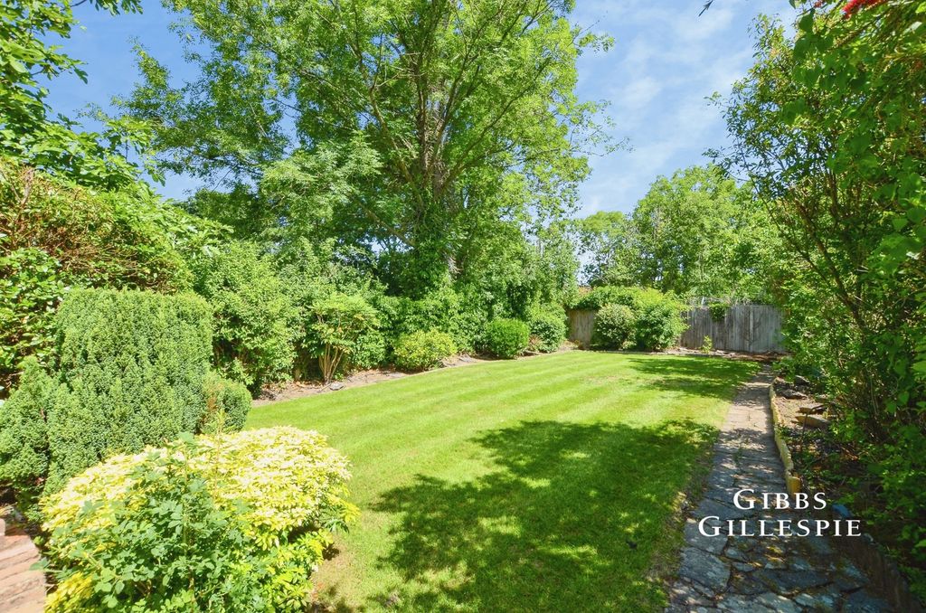 Property photo 3 of 28 Pbox-Img.Jpg