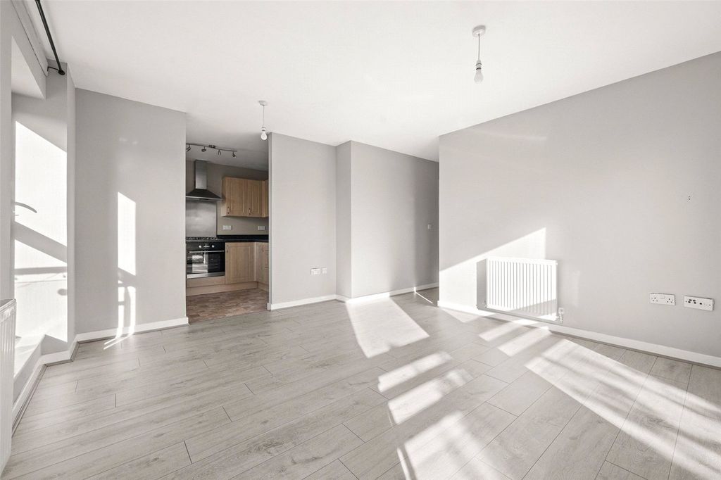 Property photo 3 of 9 Picture No. 05