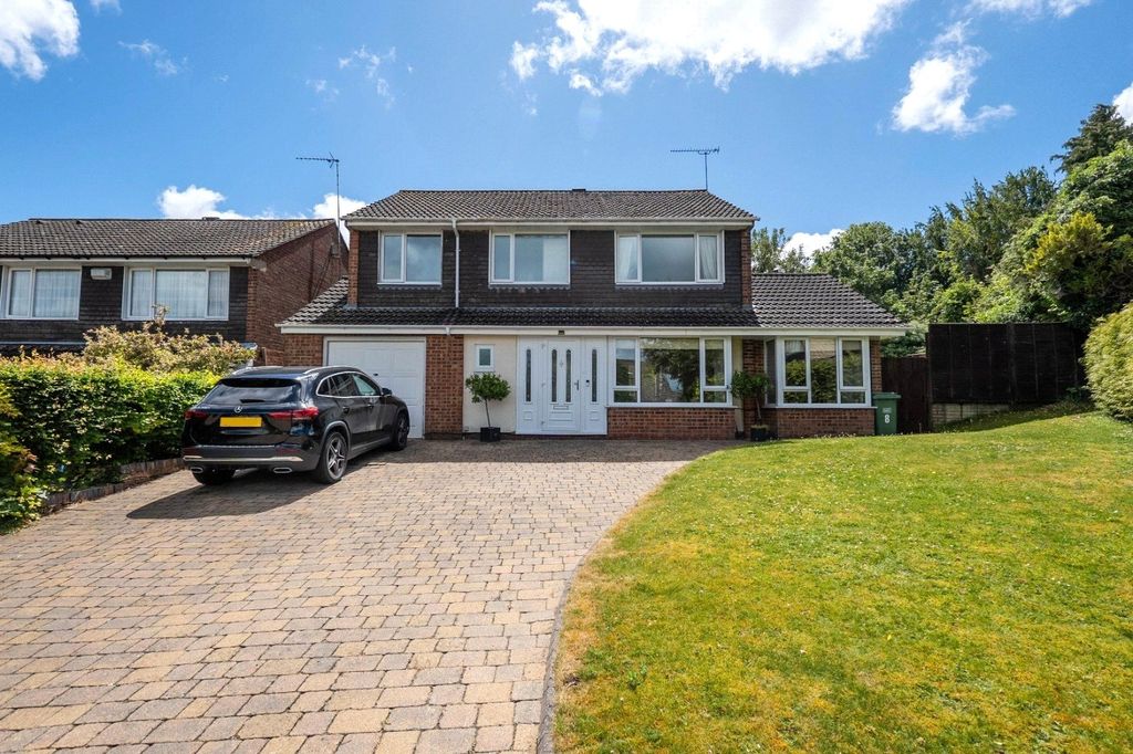Property photo 1 of 22 Picture No. 25