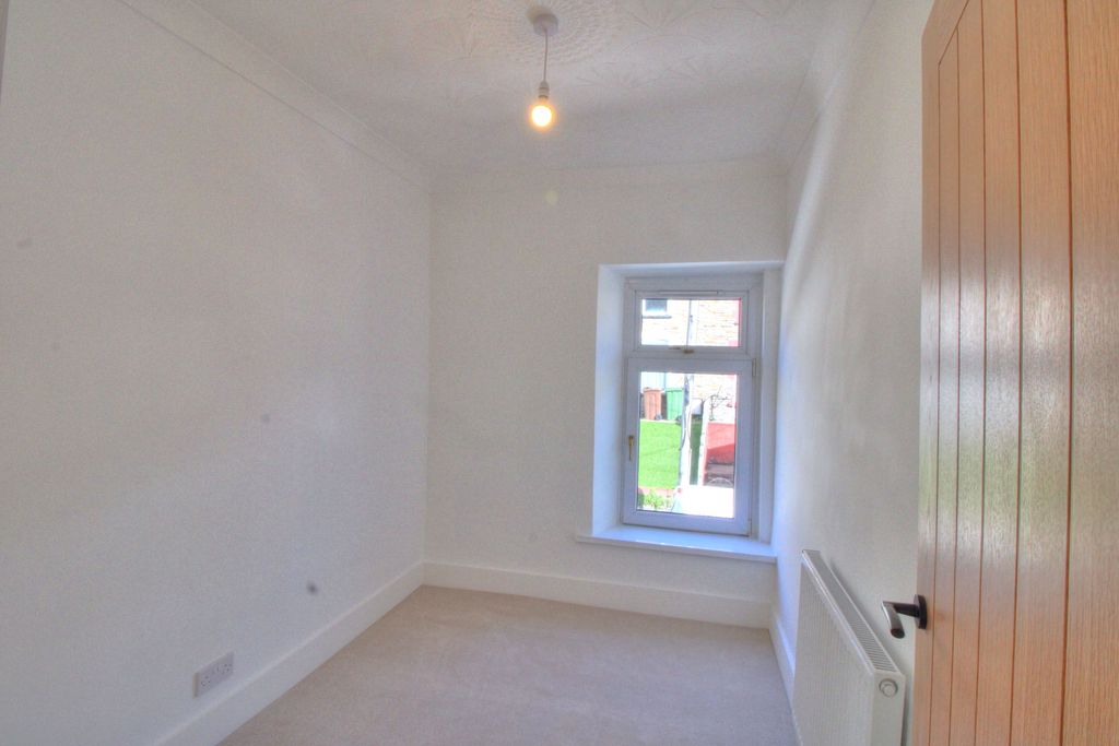 Property photo 3 of 14 Img_7807_8_9Smooth3