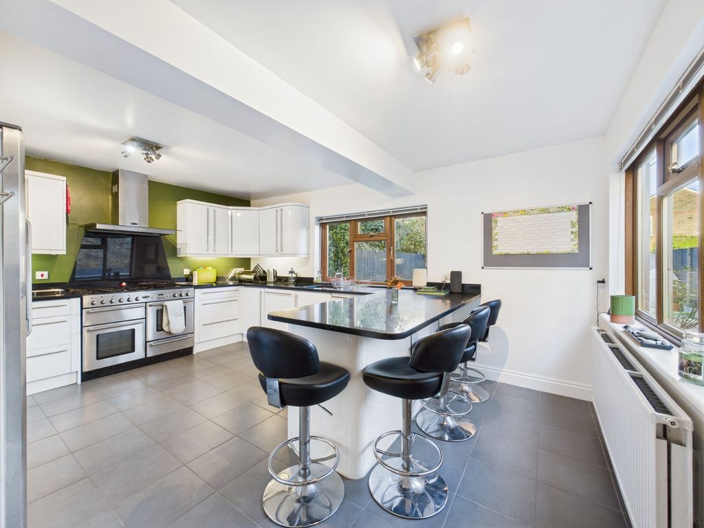 Property photo 2 of 16 Picture No. 07