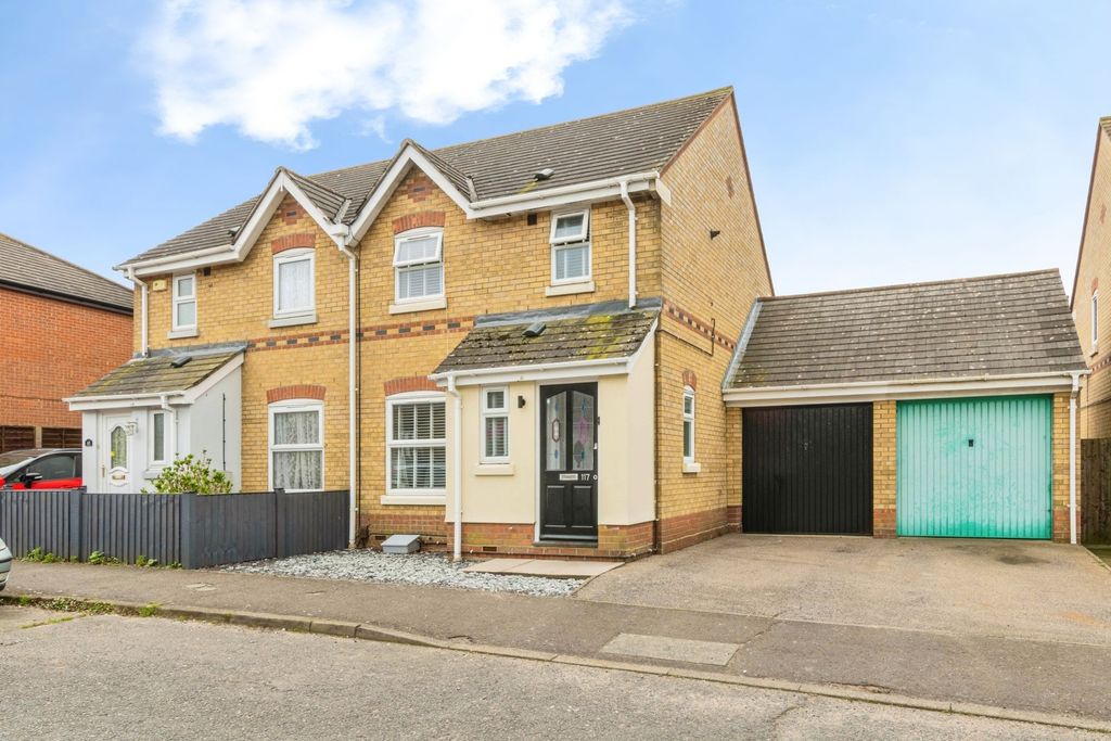 Property photo 1 of 22