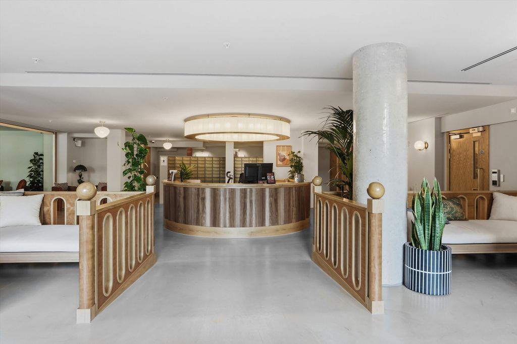 Property photo 1 of 29 Image