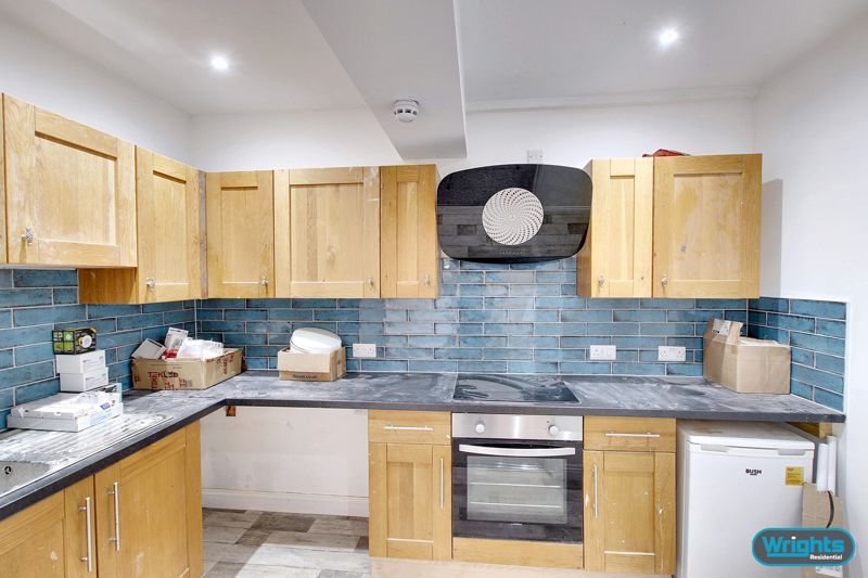 Property photo 3 of 6 Photo 2