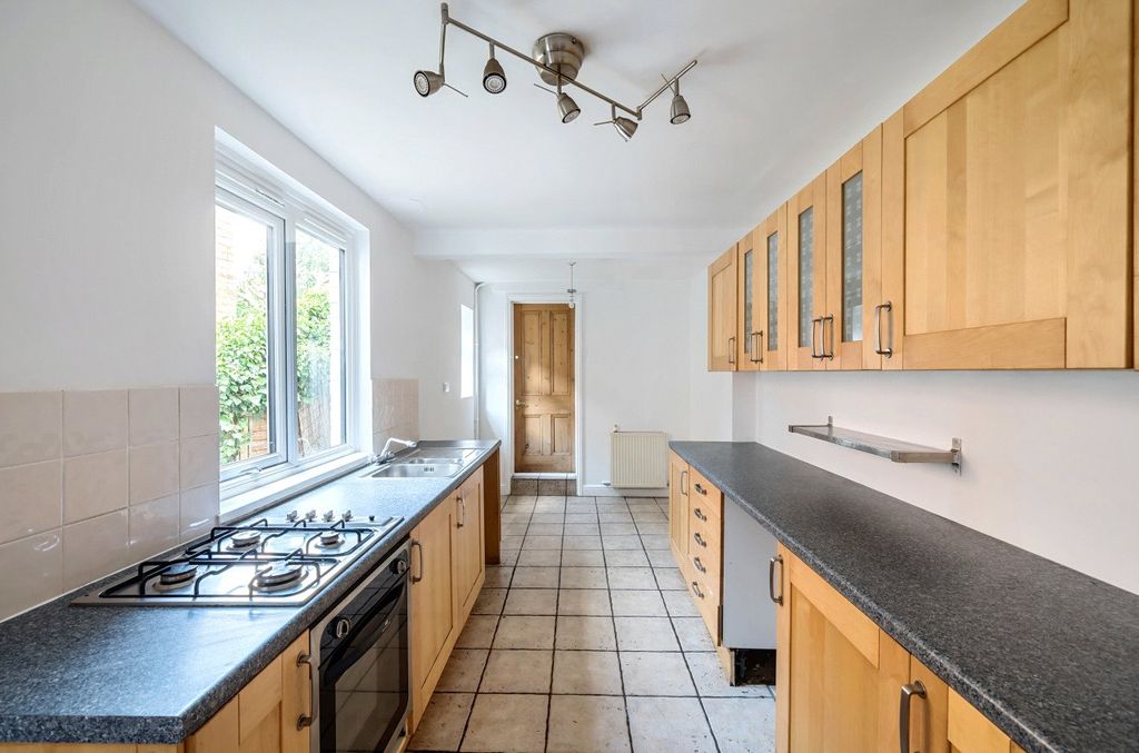 Property photo 2 of 17 Picture No. 07