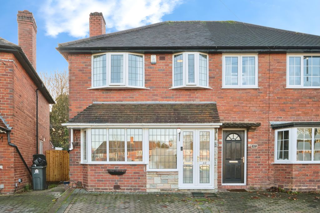 Property photo 2 of 20 2