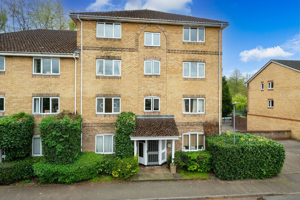 Property photo 1 of 14