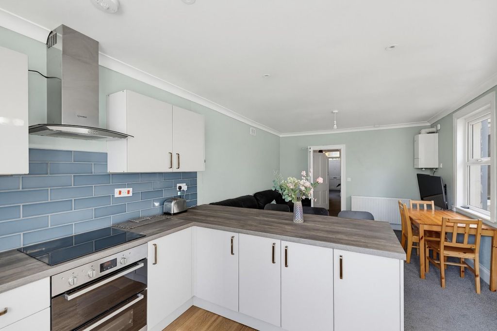 Property photo 3 of 24 0017.Jpg