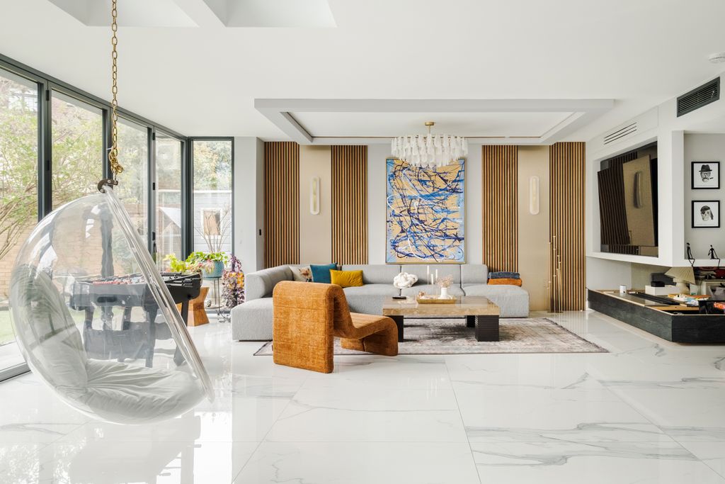 Property photo 2 of 53 2