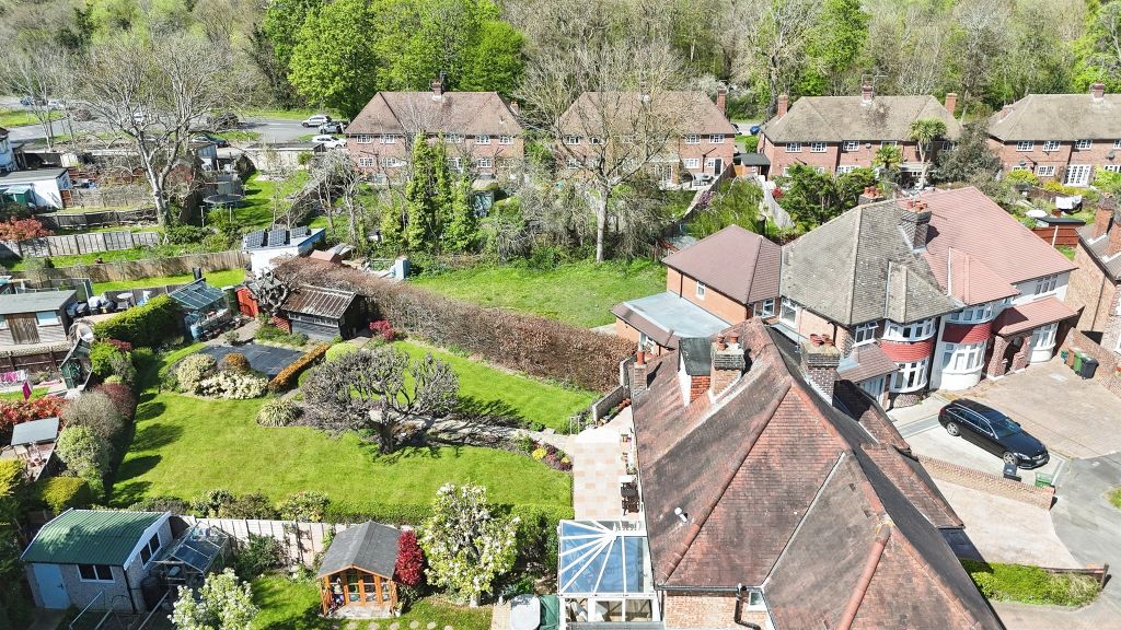 Additional image 23 of 4 bed semi-detached house for saleMortimer Crescent, Worcester Park KT4