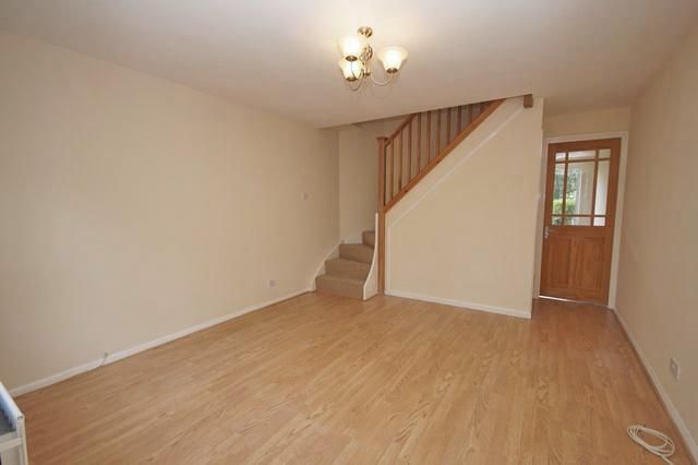 Property photo 3 of 7 Lounge.Jpg