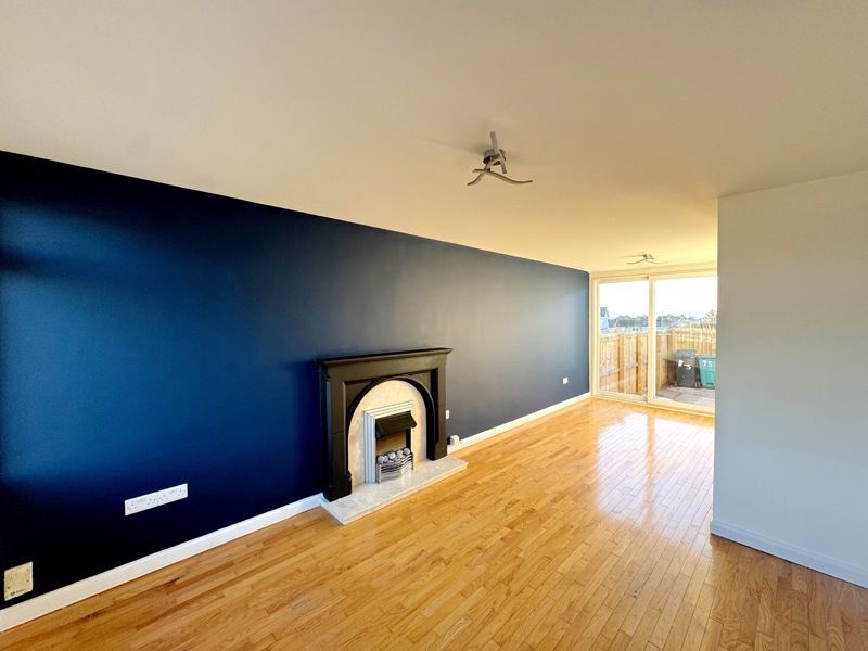 Property photo 2 of 12 Photo 6