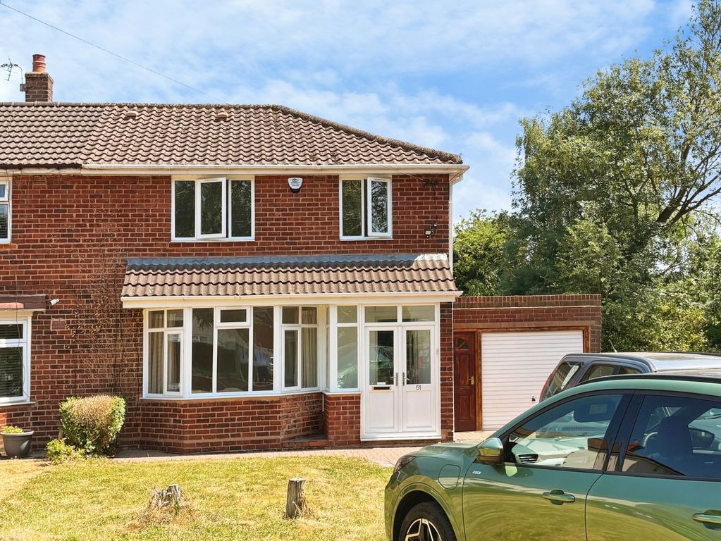 Property photo 1 of 9 Front