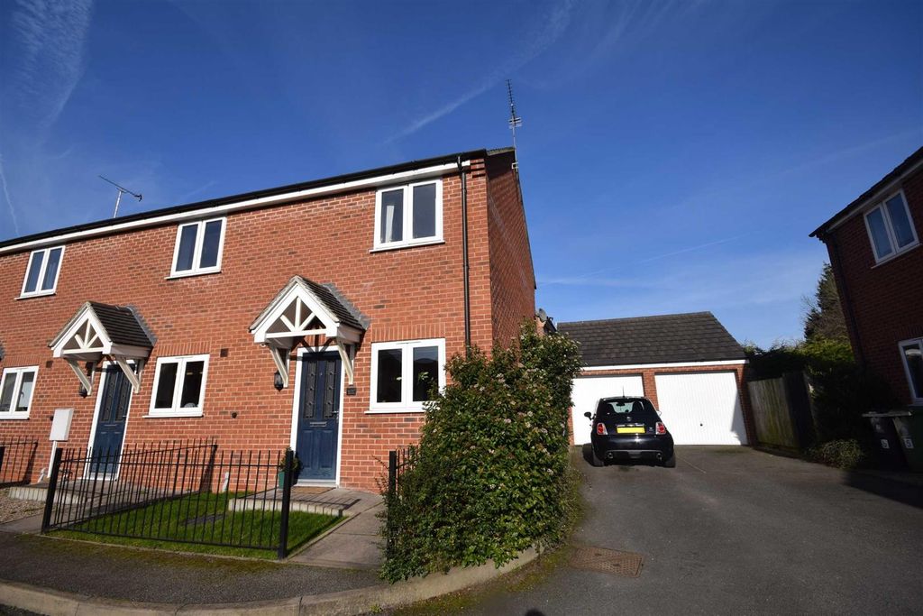 Property photo 1 of 8