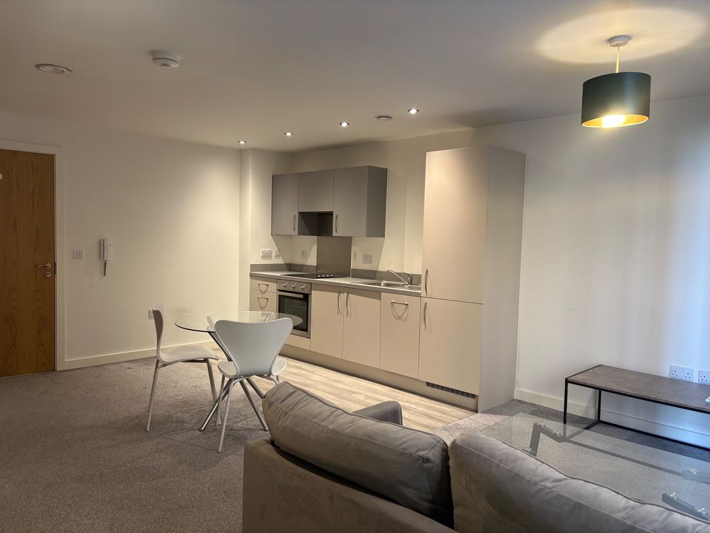 Property photo 3 of 11