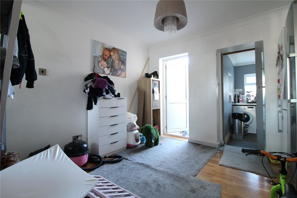 Property photo 3 of 11 Picture No. 71
