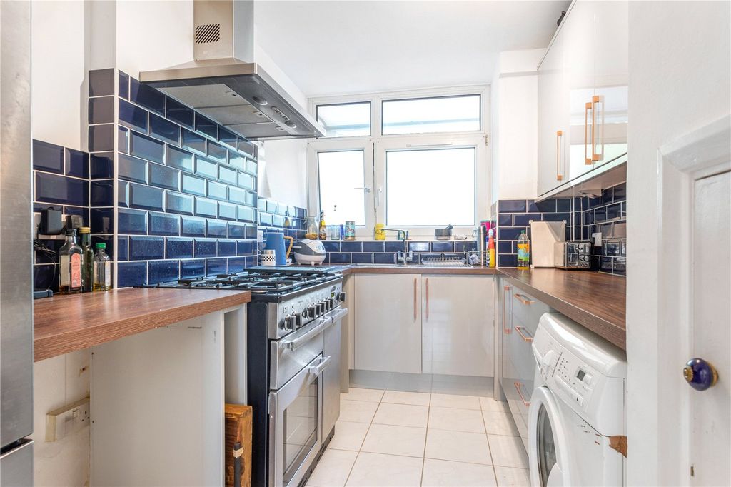 Property photo 2 of 9 Picture No. 05