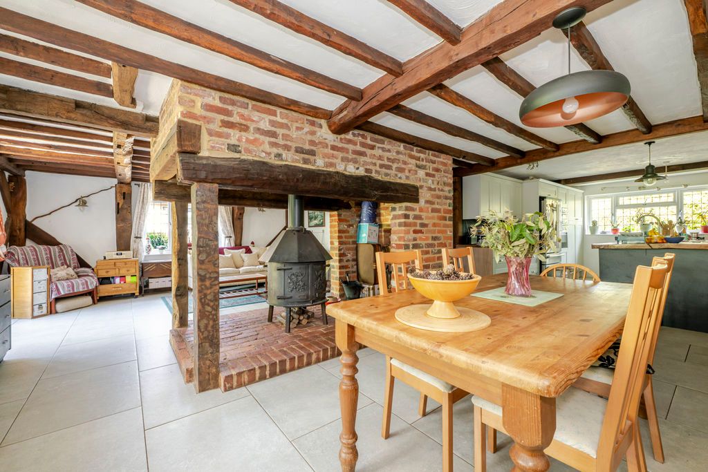 Property photo 2 of 37 Photo 29