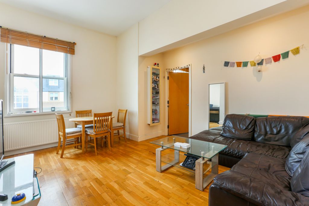Property photo 1 of 16 280249 Pheonix Court