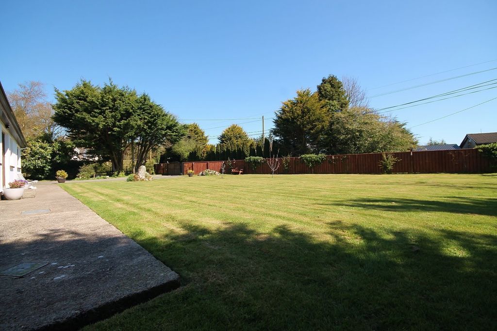Property photo 3 of 39 Picture No. 54