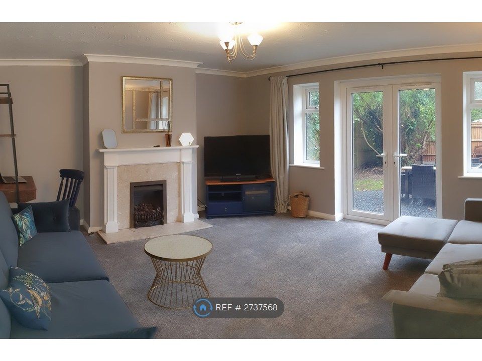 Property photo 3 of 18