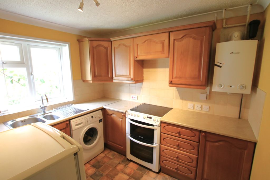 Property photo 2 of 9 Img_0486