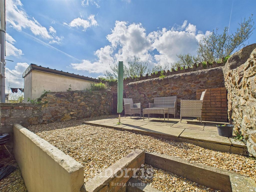 Property photo 3 of 28 Externally