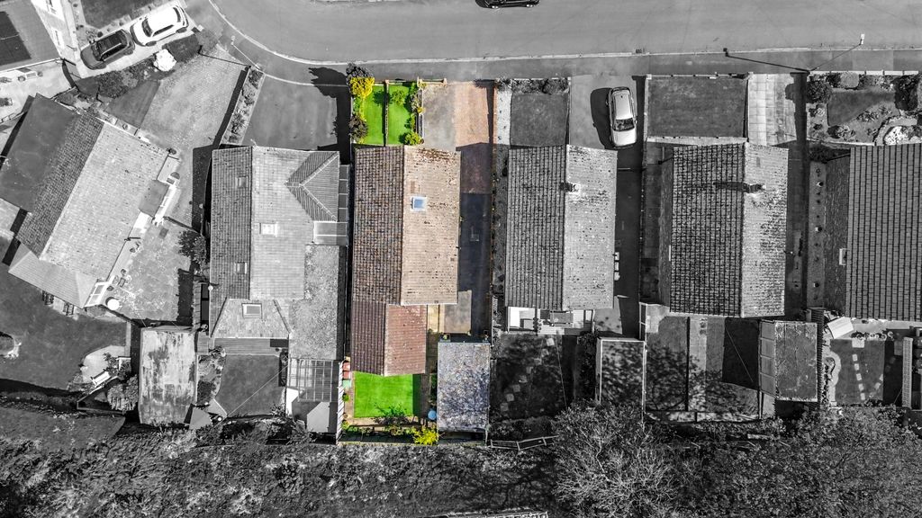 Property photo 2 of 18 Dji_0101