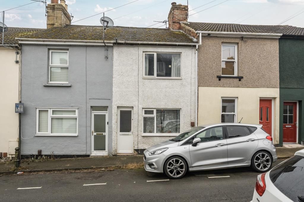 Property photo 1 of 18 External Front