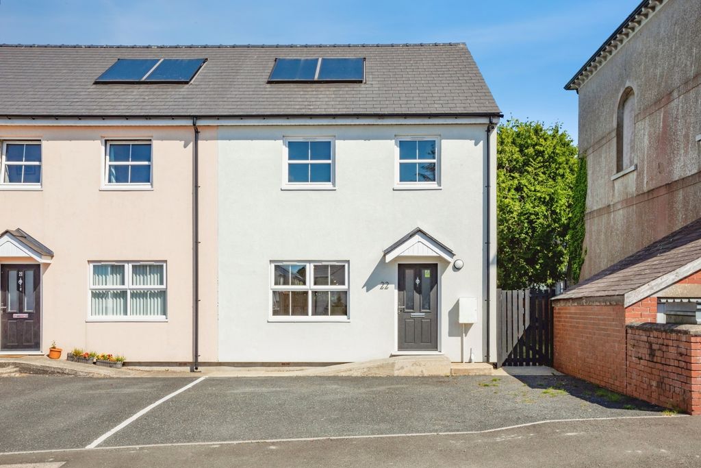 Property photo 1 of 22 Pbox-Img.Jpg