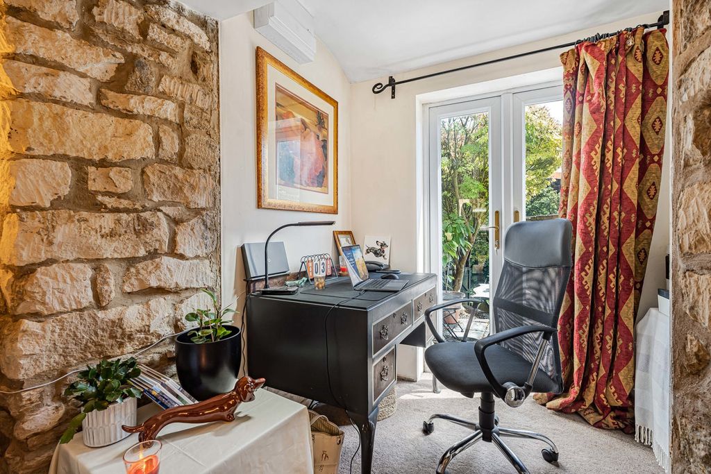 Property photo 3 of 17 25_88773