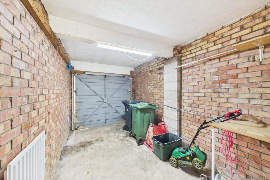 Additional image 13 of 4 bed semi-detached house to rentThe Downs, Portishead, Bristol BS20