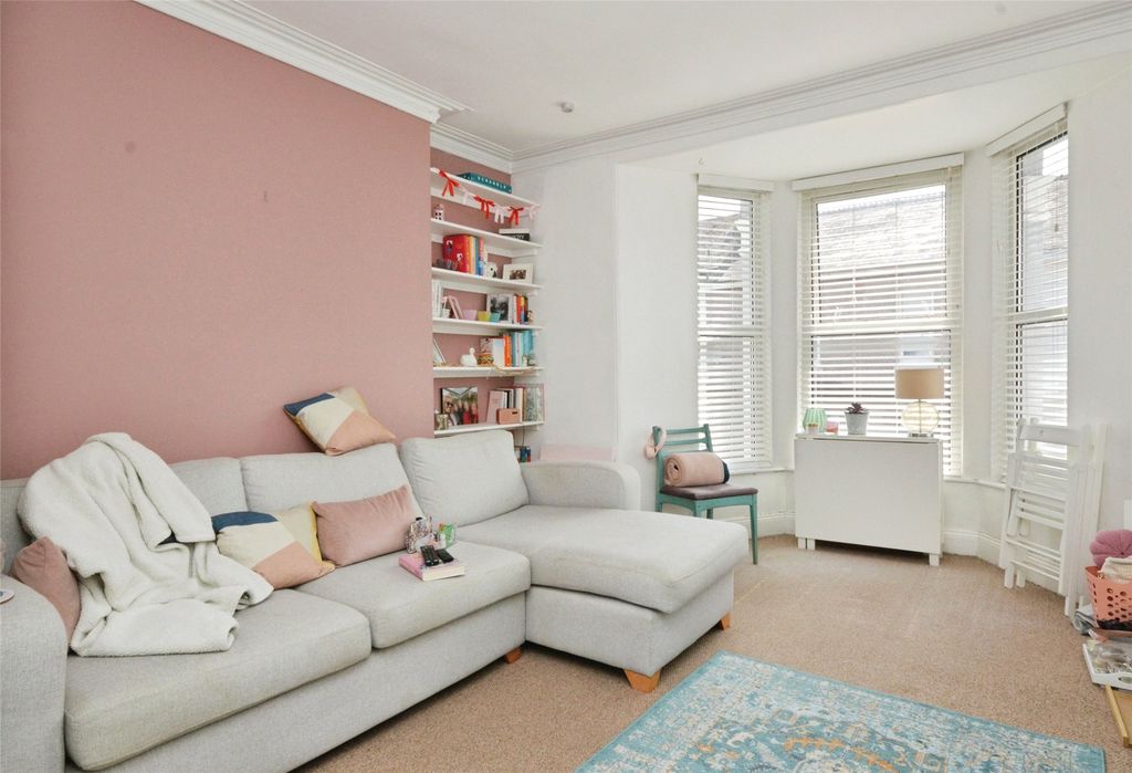 Property photo 3 of 7 Picture No. 07